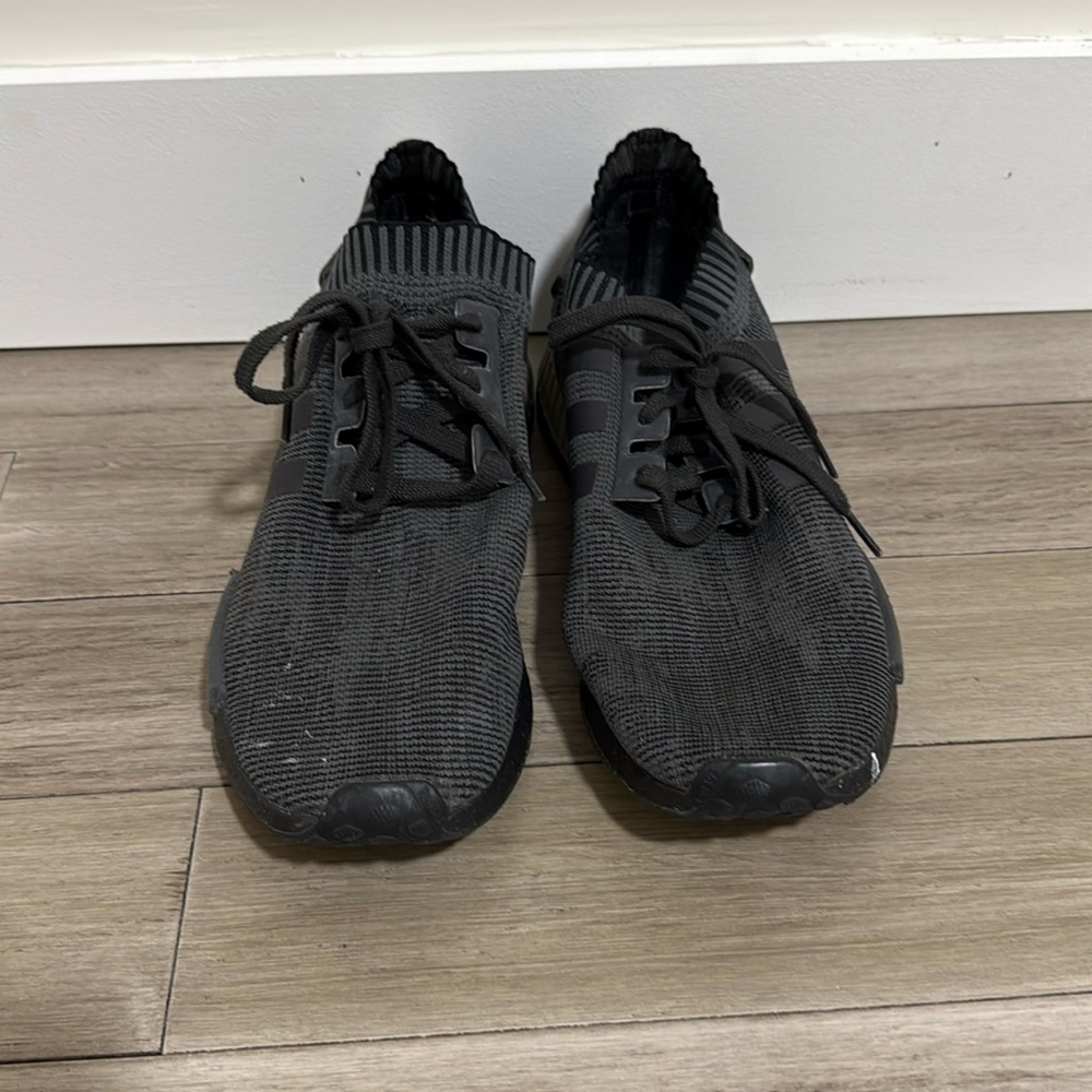 Adidas men sneakers